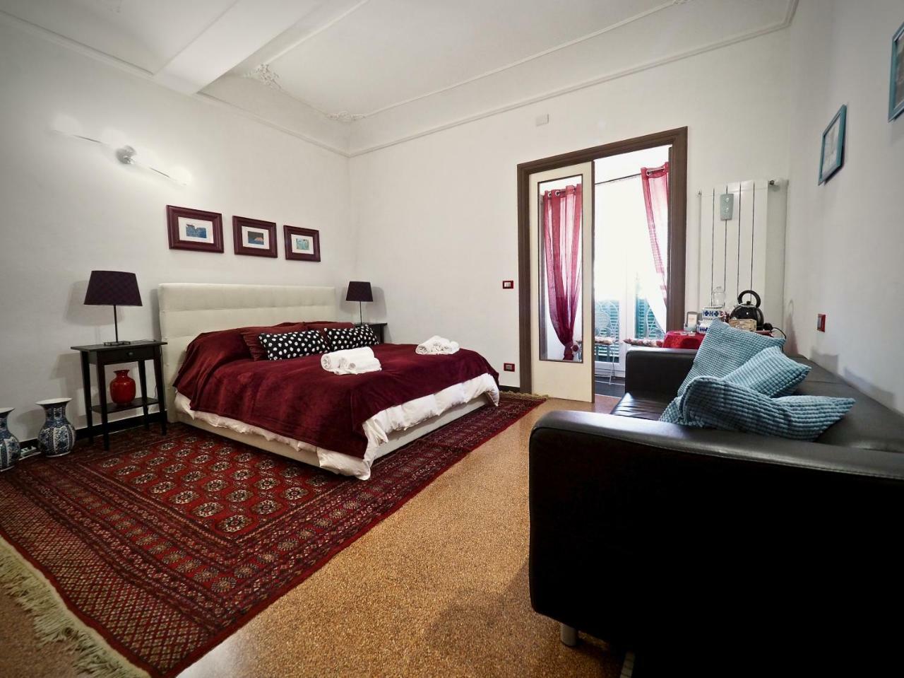 Romantic Suite Con Vista San Donato Генуа Екстериор снимка